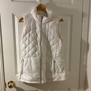 Luluemon Women’s White Quilted Vest